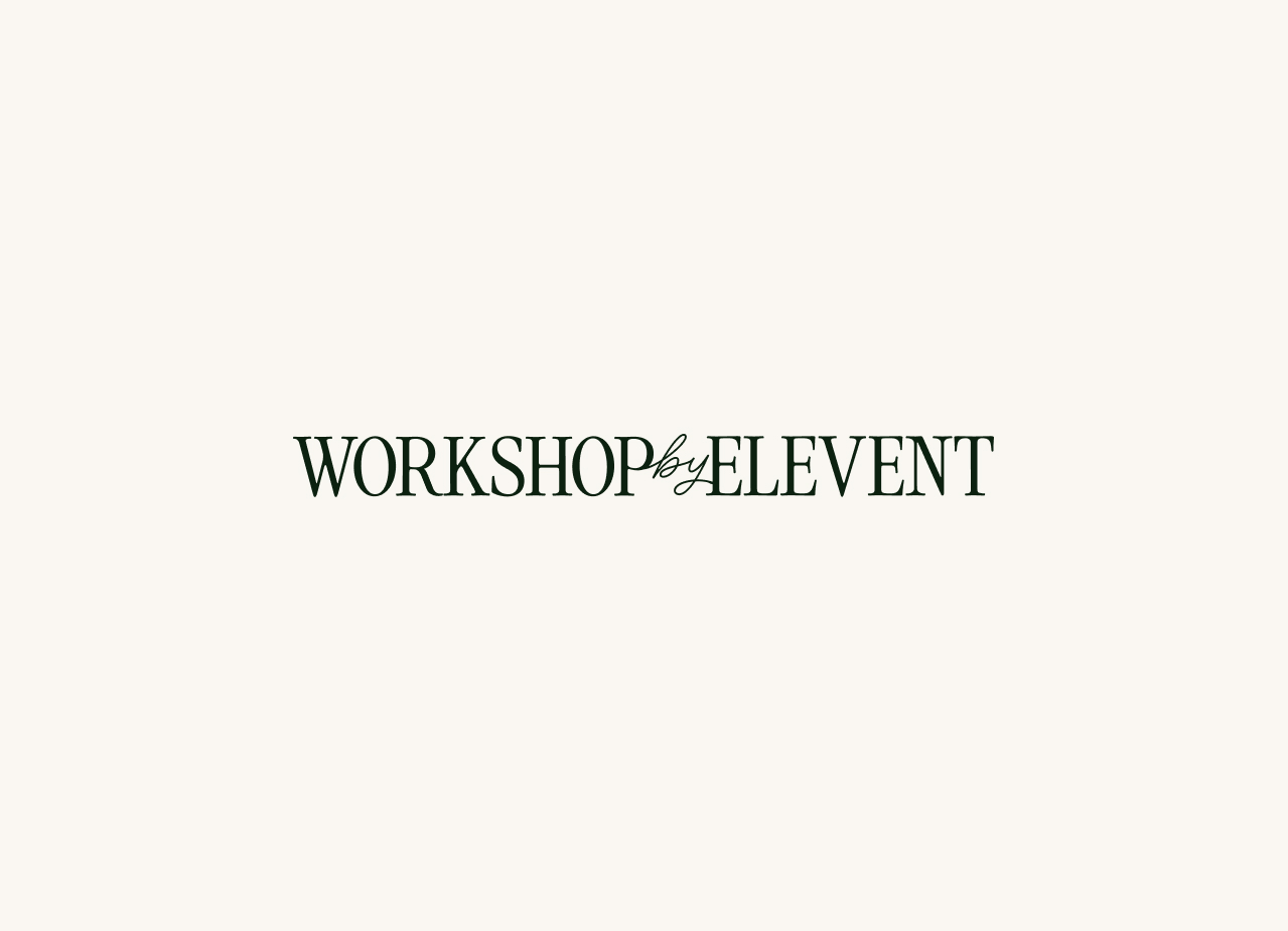 Logo Workshop by Elevent : arche et arums blancs sur fond vert olive